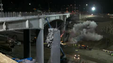 Mulholland bridge demolition time-lapse | BahVideo.com