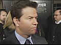 Mark Wahlberg attends premiere | BahVideo.com