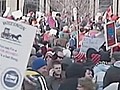 Wis judge blocks new union bill | BahVideo.com