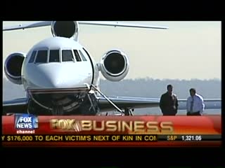 Fox Sends Reporter To Airport To Recite What  | BahVideo.com