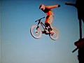vtt freeride freestyle extreme chute | BahVideo.com