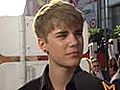 2011 ESPY Awards Does Justin Bieber Get Starstruck  | BahVideo.com