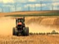 Tractor in the field | BahVideo.com