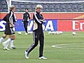 Einsatz von Birgit Prinz im Spiel gegen Frankreich weiter fraglich | BahVideo.com