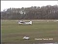 Cessna moet noodlanding maken op 1 wiel  | BahVideo.com