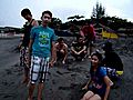 try mo magswimming ng ganito ka-alon  | BahVideo.com
