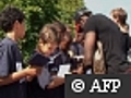 PSG rencontre avec des enfants de banlieues | BahVideo.com