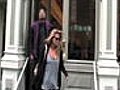 Model Bar Refaeli heads out for some retail  | BahVideo.com