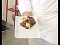 Brochette de fruits frais au pain  | BahVideo.com