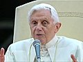 Il Papa spiega ad un giovane il significato delle rinunce HQ  | BahVideo.com