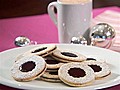 Best Linzer Cookies | BahVideo.com