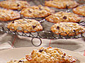 Oatmeal Chocolate Chip Cookie | BahVideo.com