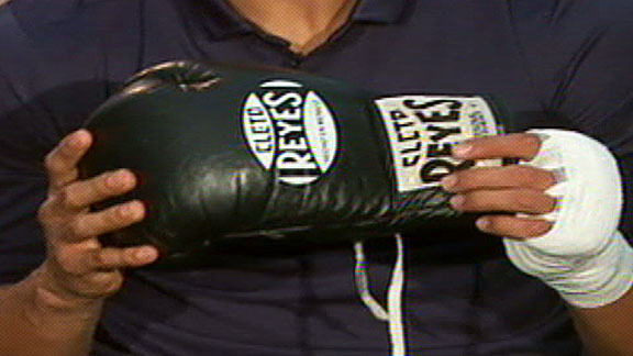 M rquez y el uso correcto de los guantes de box | BahVideo.com