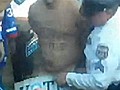 Man runs naked at Obama rally | BahVideo.com