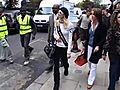 Paris Hilton Meets A British Bulldog | BahVideo.com