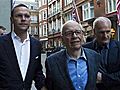 UK Murdoch arrives in UK to salvage BSkyB deal | BahVideo.com