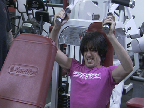 Growing Up Twisted Shane Goes To The Gym | BahVideo.com