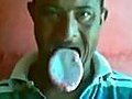 World s Largest Tongue  | BahVideo.com