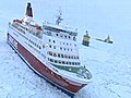 Cruise Ship Stuck in Moving Ice | BahVideo.com