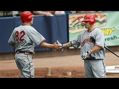 Reds win in extras | BahVideo.com