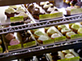 Stuffed Cupcakes | BahVideo.com