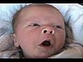 Gaz kar p rahat eden bebek  | BahVideo.com