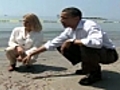 Obama inspects beach threatened by Gulf of  | BahVideo.com