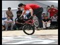 Bisiklet akrobasisi her yerde yapilabilir mi  | BahVideo.com
