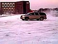 Chevrolet Suburban Drifting in snow | BahVideo.com