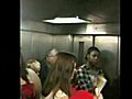 28 People Stuck In Cramped Hot Elevator | BahVideo.com