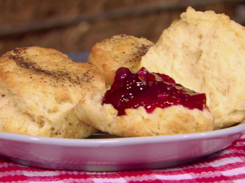 Biscuits and Jam Throwdown | BahVideo.com