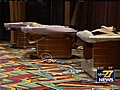 Table Games Arrive at Hollywood Casino | BahVideo.com