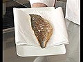 Cuire un filet de daurade la po le | BahVideo.com