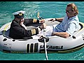 Elton reist - Hole einen Million r mit dem Schlauchboot ab | BahVideo.com