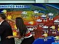 Tom Hanks Dances to the Weather on Spanish TV | BahVideo.com