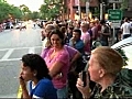 Crowds gather in anticipation of Clinton wedding | BahVideo.com