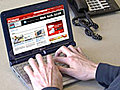 Toshiba Mini N410 Netbook Good Looks  | BahVideo.com