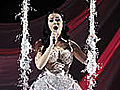 Katy Perry inicia su gira mundial | BahVideo.com
