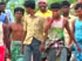 Tata pullout makes Singur farmers nervous | BahVideo.com