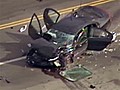 Street gunbattle causes Chicago bus to crash | BahVideo.com