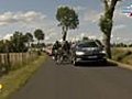 Tour de France Accident avec une voiture de  | BahVideo.com