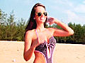 Beach babe Sarah-Jayne goes southside | BahVideo.com