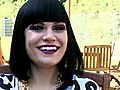 Jessie J Versus The People At Glastonbury | BahVideo.com