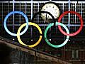 Olympic rings at London platform | BahVideo.com
