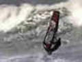 Extremsurfen Wellenreiten bei Sturm | BahVideo.com