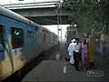 Tren gelir ho gelir ekilmezsen eziverir  | BahVideo.com