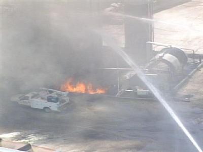 Asphalt Plant Burns In Oldham County | BahVideo.com