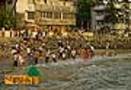 Mumbai slowly sinks with rising sea levels | BahVideo.com