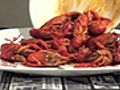 How To Eat Crawfish | BahVideo.com
