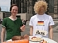 Typisch Deutsch - Bratwurst Bier und Volksmusik | BahVideo.com